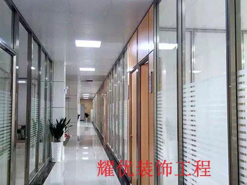 单层玻璃隔断