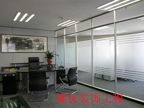 单层玻璃隔断