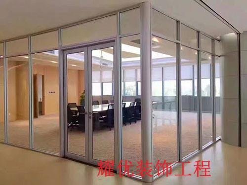 单层玻璃隔断