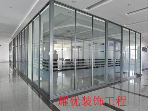 单层玻璃隔断
