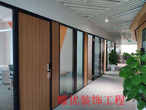 单层玻璃隔断