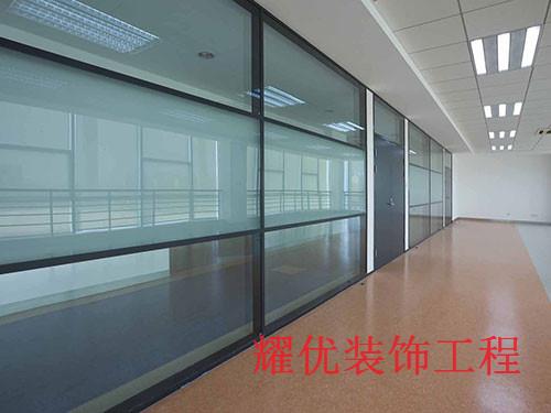 双层玻璃隔断