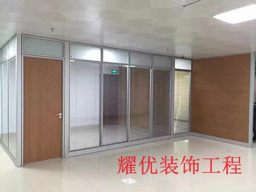 双层玻璃隔断