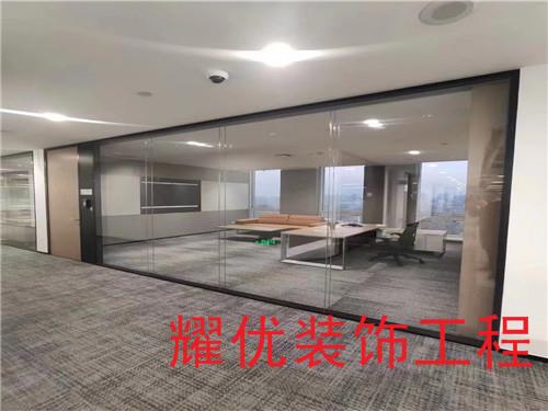 单层玻璃隔断