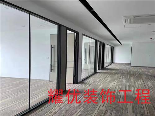 单层玻璃隔断